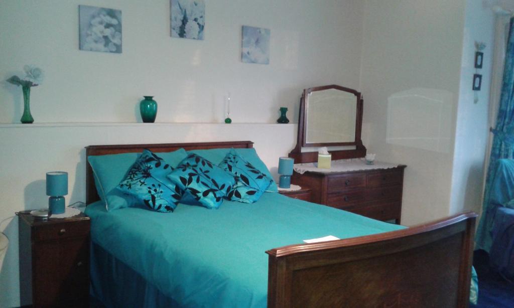 Westleigh House Farm Bed & Breakfast Bideford Room photo